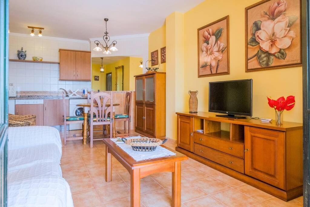 Bonito Apartamento Piscina Wifi Frigiliana Bagian luar foto
